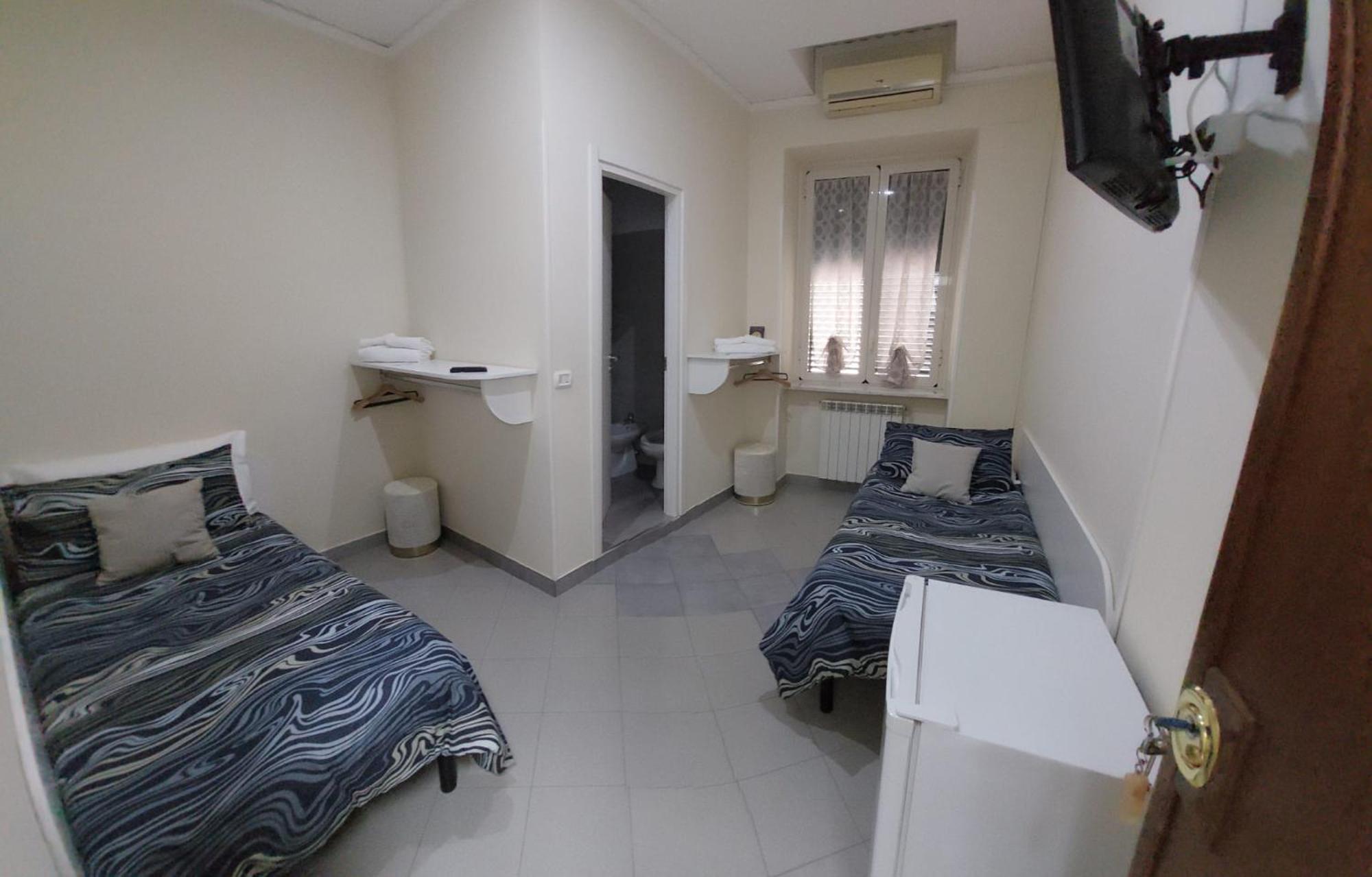 A Due Passi Da Dante Bed and Breakfast Νάπολη Εξωτερικό φωτογραφία