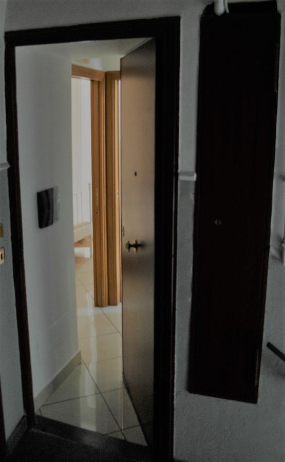 A Due Passi Da Dante Bed and Breakfast Νάπολη Εξωτερικό φωτογραφία