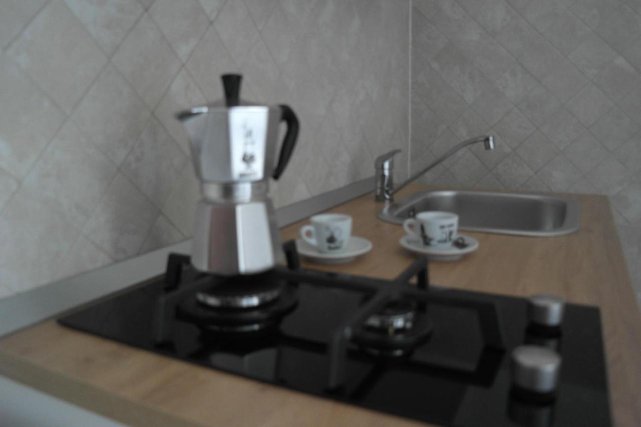 A Due Passi Da Dante Bed and Breakfast Νάπολη Εξωτερικό φωτογραφία