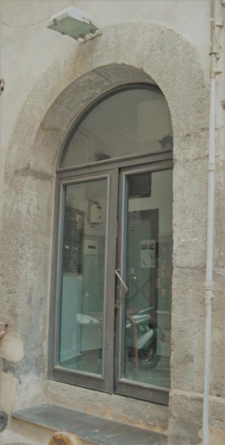 A Due Passi Da Dante Bed and Breakfast Νάπολη Εξωτερικό φωτογραφία