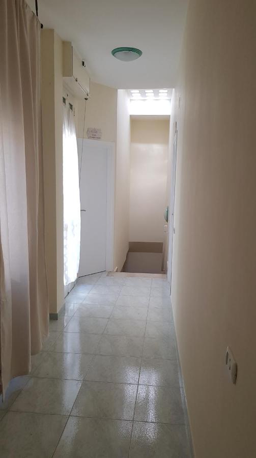 A Due Passi Da Dante Bed and Breakfast Νάπολη Εξωτερικό φωτογραφία